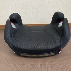 ジュニアシート　アプリカ