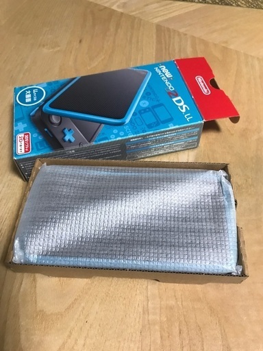 ニンテンドー　2DS LL