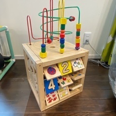 知育玩具　木のおもちゃ