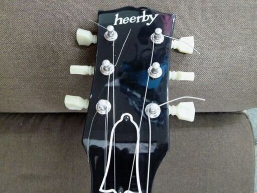 heerby レスポールタイプ エレキギター サンバースト ハードケース付き