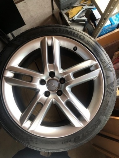 アウディa6 S LINE 後期　ホイールタイヤセット。