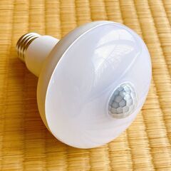 LED電球 人感センサー ４個セットの画像