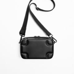 ZARA バックの画像