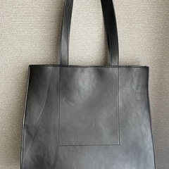 ZARA バックの画像