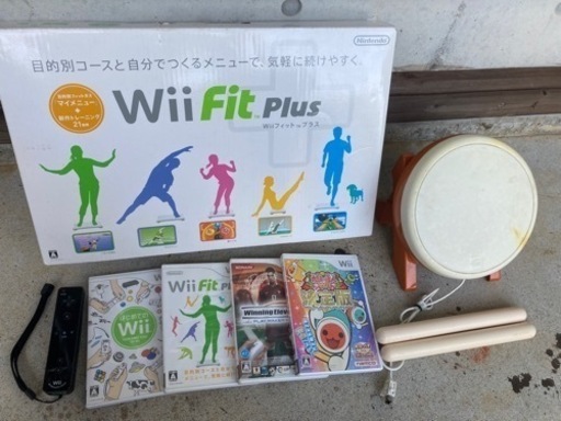 Wiiの付属品(コントローラ、Wii fit prusボード、太鼓の達人セット他)