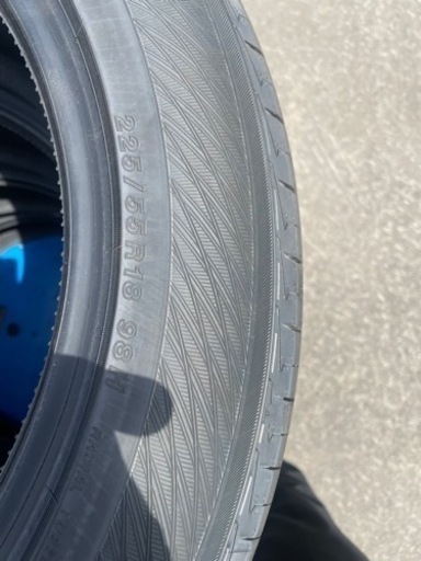 YOKOHAMAアドバンdB v552 225/55r18