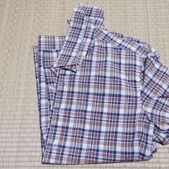 美品LサイズだけどMサイズに近いワイシャツみたいな長袖