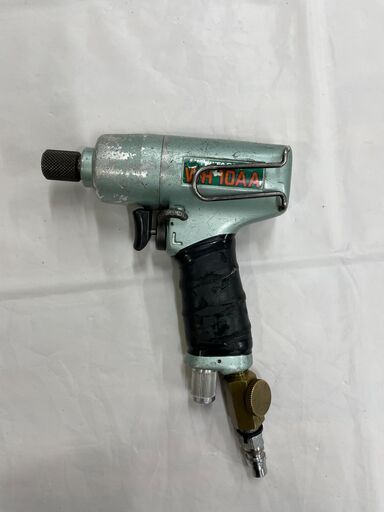 【北見市発】ヒタチ HITACHI 日立 エアインパクトドライバ WH10AA (D4894wY)