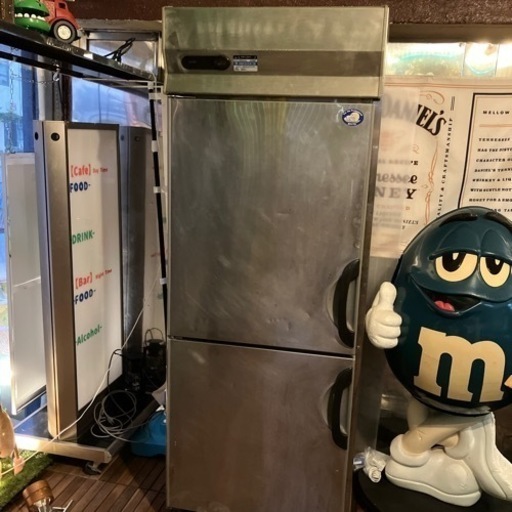 業務用冷蔵庫【美品／激安】