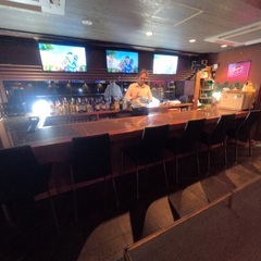 新宿にお洒落なBARがOPEN！！新規スタッフ募集しています。
