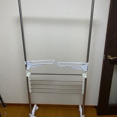 （お渡し予定者決定）ハンガーラック　部屋干しラックの画像
