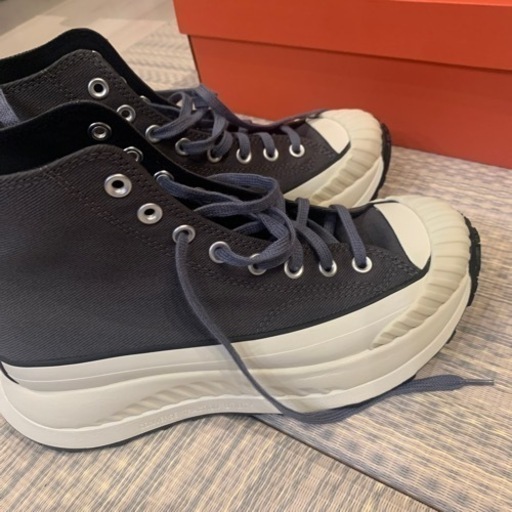 converse  韓国　日本未発売　スニーカー