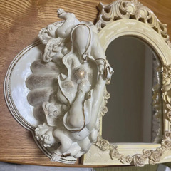 アンティーク鏡の画像