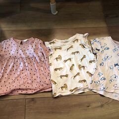 80、90，100ｃｍ　女の子　子供服（水着、肌着、上の服、ズボン、ワンピース、パジャマなど）22着の画像