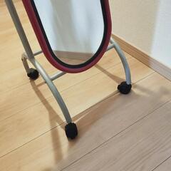 全身鏡　キャスター付きの画像
