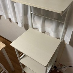 【取引予定者決定済】電子レンジ台　レンジ台　ラック