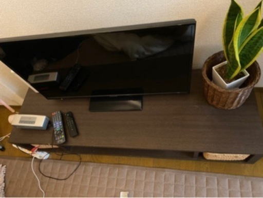 急募　テレビボード　ダークブラウン