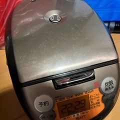 炊飯器の画像