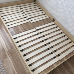 セミダブルのベット　値下げしました！　早い者勝ちですの画像