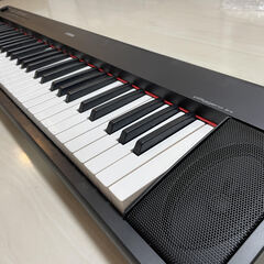 Yamaha Keyboard Piaggero NP 12Bの画像