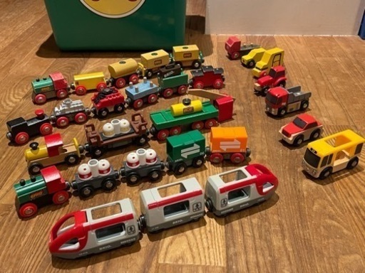 【値下げ】BRIO  レール、車両など