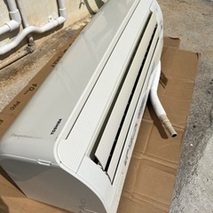 中古品TOSHIBA 6畳用エアコン　冷房暖房