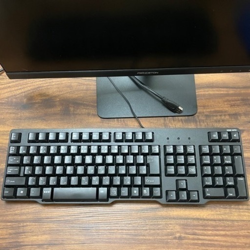 【取引中】ブルーライトカット23.8型ワイドカラー液晶ディスプレイ　キーボード付き