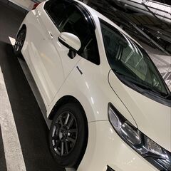 ホンダ フィットハイブリッド 純正ナビ・フルセグTV・LEDライト・新品純正ホイール&新品タイヤの画像