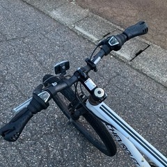 シボレークロスバイク変速機能付き！！なかなかカッコいいです^ - ^すぐ乗れますの画像