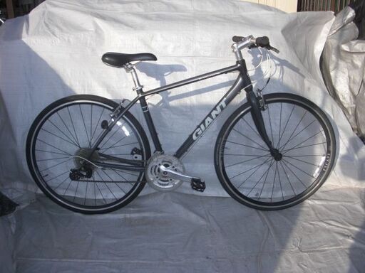 GIANT（ジャイアント） ESCAPE R3（エスケープR3） クロスバイク　　管理NO.20230605-7