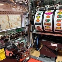 パチスロ実機 コイン不要機付きの画像