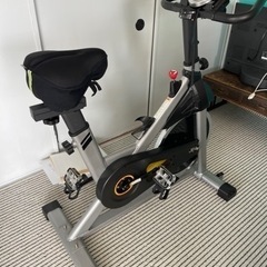 6/5引取り限定　エアロバイク　フィットネスバイクの画像