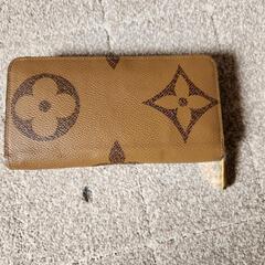 ヴィトン財布