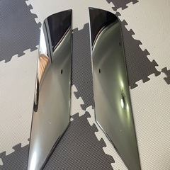 グランドプロフィア  メッキグリル横カバー　中古