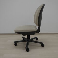 デスクチェア（茶） （小金井市再生家具）品番：06-01-02 ※対象者は小金井市在住者のみ※新規優先の画像