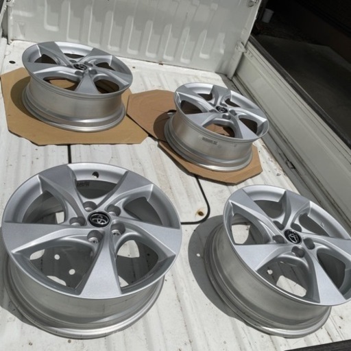 CH-R  純正ホイール４本セット　ノーマル