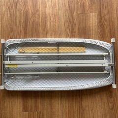 無印良品　スチールメッシュアイロン台の画像