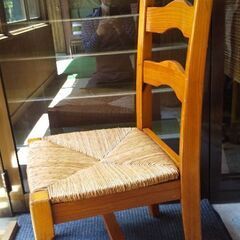 椅子、桧材の画像