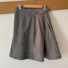 レディース　スカート①