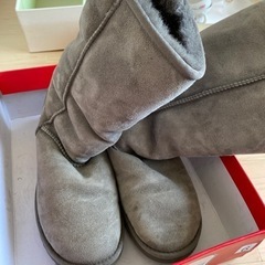 Ugg