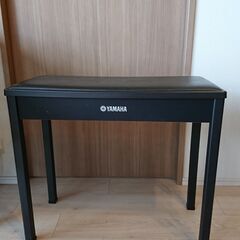 YAMAHAピアノの椅子