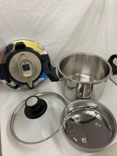 ジャングルジャングル守口店】T-FAL 圧力鍋