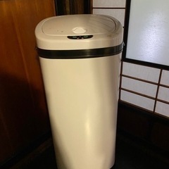 センサー式自動開閉ゴミ箱
