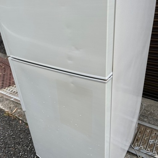 ★シャープ★冷蔵庫★SJ-PD28E-W★2019年式★125Lの大容量冷凍室「メガフリーザー」★プラズマクラスターイオンで除菌★「ナ