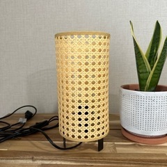 IKEA  間接照明　テーブルランプ　SAXHYTTAN サクス...