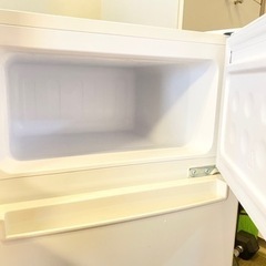 【取引中】2019年製　冷蔵庫85L 2ドア　TAGlabel by amadana AT-RF85B ★家電4点セット値引きあり★の画像