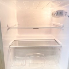 【取引中】2019年製　冷蔵庫85L 2ドア　TAGlabel by amadana AT-RF85B ★家電4点セット値引きあり★の画像
