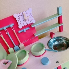 Janod ジャノー 木製キッチン おままごと キッチン の画像