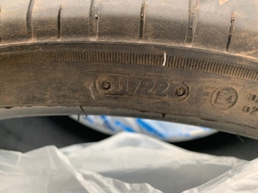 235/35R19 サマータイヤ 2本