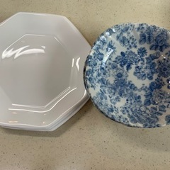 新品未使用のお皿と器
